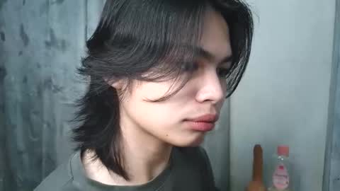 asian_babyboi online show from September 2025 05:13:02 PM