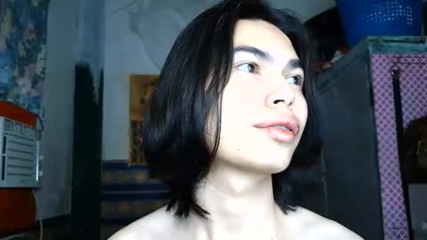 asian_babyboi online show from June 2026 03:03:02 PM