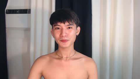 Snapshot of asian_cutiebaexx chatting on October 2025 05:40:01 AM Pat online show from October 2025 05:40:01 AM