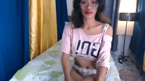Snapshot of asian_hotsexy chatting on June 2026 06:51:01 AM asian_hotsexy online show from June 2026 06:51:01 AM