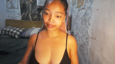 im janeth single mom online show from April 2026 11:24:02 PM