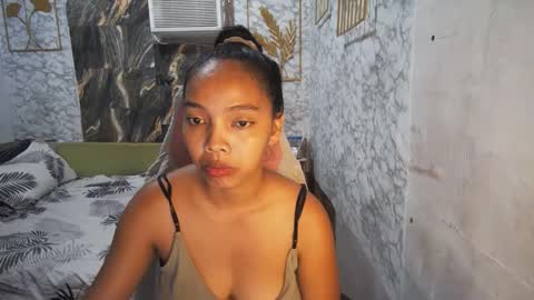 im janeth single mom online show from May 2026 12:27:02 AM