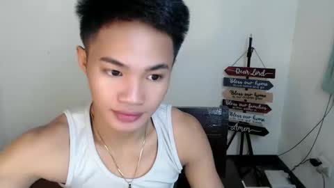 asian_lover05 online show from December 2025 04:36:01 PM