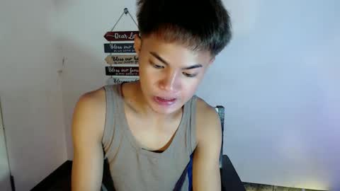 asian_lover05 online show from April 2026 06:16:01 PM