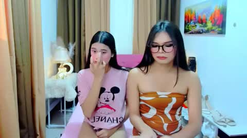 Snapshot of asian_mooreen chatting on October 2025 07:18:01 AM mooreen online show from October 2025 07:18:01 AM