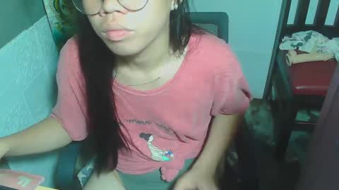 Rhean online show from February 2025 06:12:01 PM