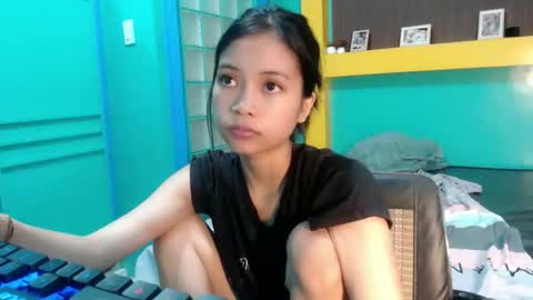 Snapshot of asian_slade chatting on May 2026 12:34:02 PM asian_slade online show from May 2026 12:34:02 PM