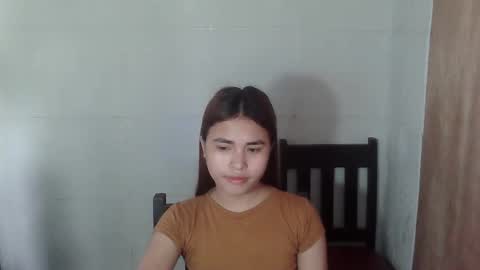 Sofia online show from November 2025 02:33:01 AM