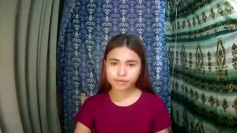 Sofia online show from November 2025 06:36:02 AM