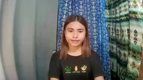 Sofia online show from December 2025 06:55:02 AM