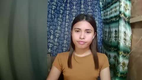 Sofia online show from April 2026 02:45:01 AM