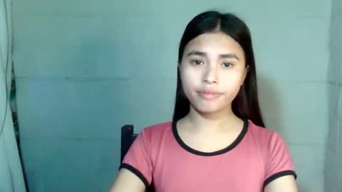 Sofia online show from May 2026 06:33:01 AM