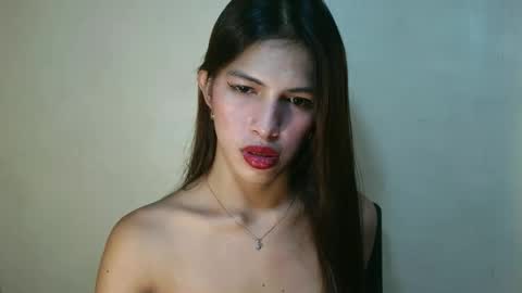 Snapshot of asian_sweetpinayxxx chatting on May 2026 07:03:02 AM asian_sweetpinayxxx online show from May 2026 07:03:02 AM