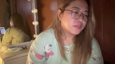 Snapshot of asianbunny10 chatting on May 2026 03:08:02 PM Curvy online show from May 2026 03:08:02 PM