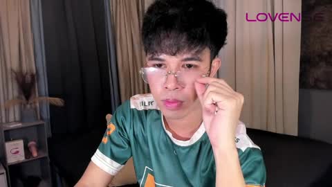 asiancum_peter online show from May 2026 02:09:02 AM