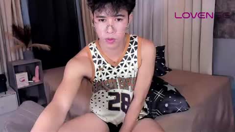 asiancum_peter online show from June 2026 03:18:02 AM