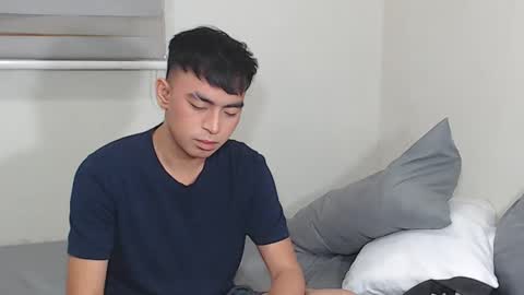 Snapshot of asiancummer_bry69 chatting on January 2025 09:45:02 AM Bry online show from January 2025 09:45:02 AM