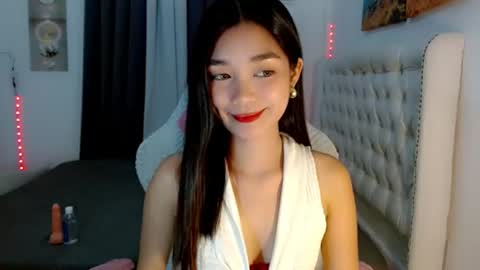 Snapshot of asiankai_x chatting on June 2026 06:17:01 PM KAI online show from June 2026 06:17:01 PM
