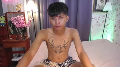 Snapshot of asiansmokeyxx chatting on December 2024 11:11:02 AM prince online show from December 2024 11:11:02 AM