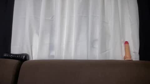 Lily online show from June 2026 09:32:02 PM