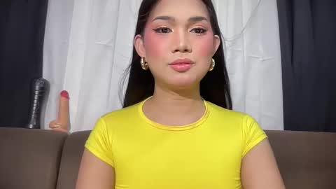 Lily online show from June 2026 10:21:01 PM