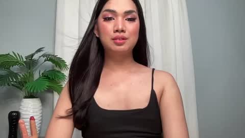 Lily online show from June 2026 09:25:01 AM