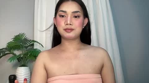 Lily online show from July 2026 12:04:02 AM