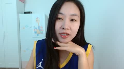 Snapshot of asiantabbyx chatting on January 2025 03:48:01 AM Tabby online show from January 2025 03:48:01 AM