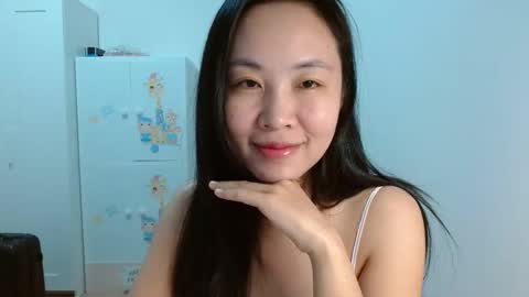Snapshot of asiantabbyx chatting on January 2026 02:32:02 PM Tabby online show from January 2026 02:32:02 PM