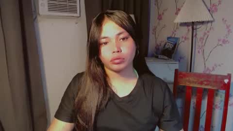 Snapshot of asiantreasures chatting on January 2026 10:13:02 PM kisses online show from January 2026 10:13:02 PM