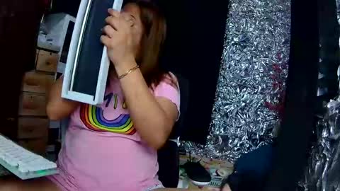 Snapshot of asiantsugar4u chatting on November 2025 12:06:02 PM Trish online show from November 2025 12:06:02 PM