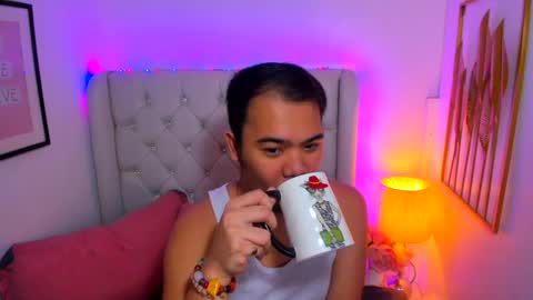 Zero online show from February 2025 05:04:02 PM