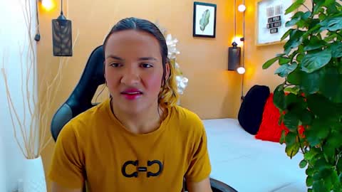 ASLY online show from September 2025 11:54:01 AM