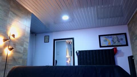 Asmodeo  -   online show from October 2025 03:14:01 AM