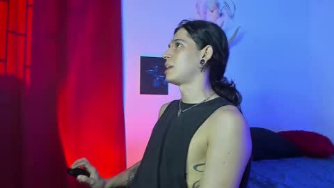 asmodeuszz online show from December 2024 08:04:02 PM