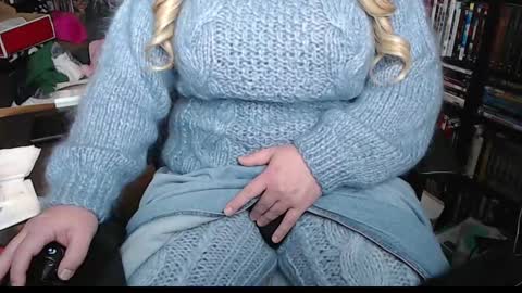 Aspen Vale online show from February 2025 02:48:02 PM