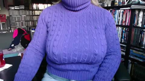 Aspen Vale online show from September 2025 10:22:01 PM