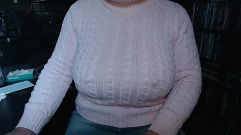 Aspen Vale online show from October 2025 08:30:02 PM