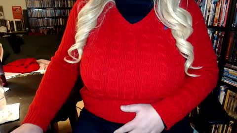 Aspen Vale online show from November 2025 10:10:02 PM