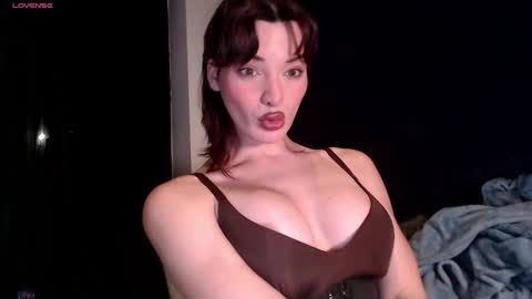 Aspen Frost online show from December 2024 01:15:02 AM