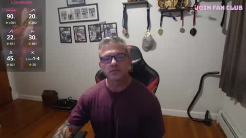 Snapshot of ass_chaser_1 chatting on September 2025 01:18:02 AM Ass Chaser online show from September 2025 01:18:02 AM