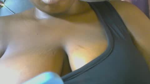Snapshot of ass_playbuttom chatting on December 2025 02:02:02 PM assplaybuttom online show from December 2025 02:02:02 PM