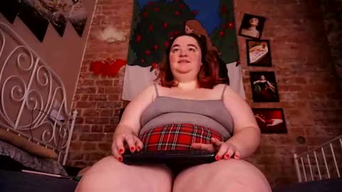 Snapshot of assgives chatting on November 2025 03:05:01 AM Eva online show from November 2025 03:05:01 AM