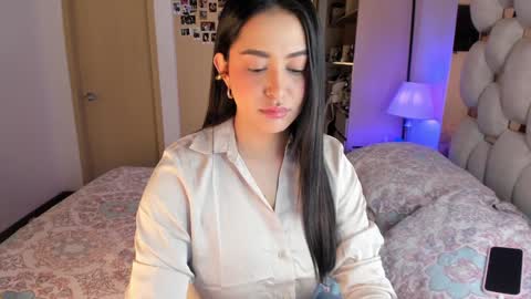 Ashley online show from December 2024 02:25:02 AM