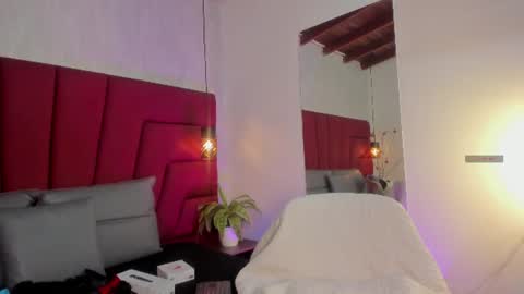 instagramsoofiaa giraldo online show from July 2026 07:40:02 PM