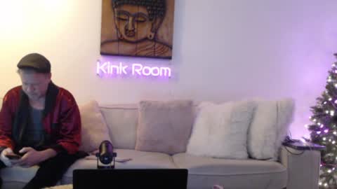 ASSleigh Abbott online show from December 2024 03:30:02 AM