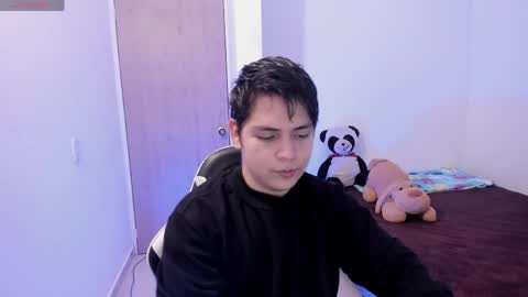 Snapshot of asta_kuro chatting on April 2026 06:20:02 AM Asta Kuno online show from April 2026 06:20:02 AM
