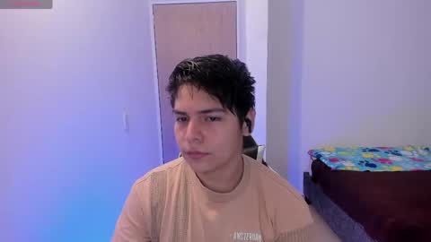 Snapshot of asta_kuro chatting on April 2026 01:41:01 AM Asta Kuno online show from April 2026 01:41:01 AM