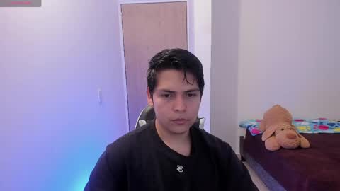 Snapshot of asta_kuro chatting on April 2026 12:25:02 AM Asta Kuno online show from April 2026 12:25:02 AM