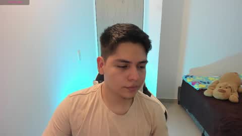 Snapshot of asta_kuro chatting on April 2026 02:27:02 AM Asta Kuno online show from April 2026 02:27:02 AM